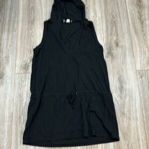 Jordan Taylor black swim cover up with hoodie size XL